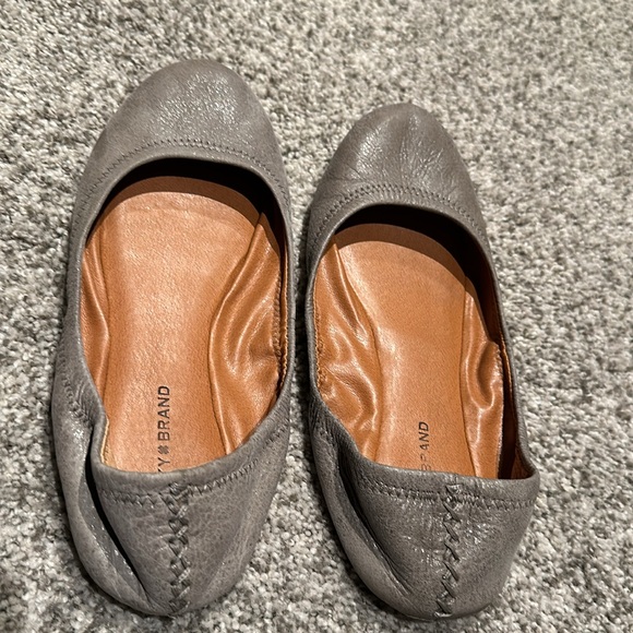Lucky Brand Gray Ballet Flats - Size 7 - Picture 3 of 3